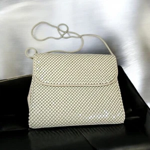 Vintage Hong Kong White Mesh Mesh Chainmail Crossbody Purse Shoulder Bag Retro - Picture 1 of 6