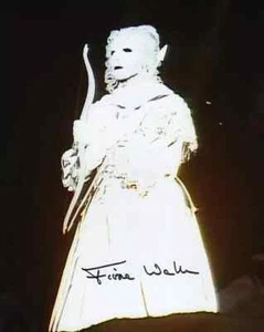 Doctor Who Autograph: FIONA WALKER (Silver Nemesis) Signed Photo - Picture 1 of 1