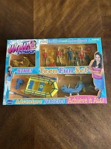 WOW Power Girls Teen Fun Set 4 Figures Scooter BoatHelicopter 1999 Lanard SEALED - Picture 1 of 8