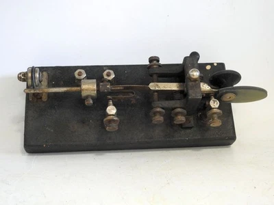 FAIR CONDITION ELECTRIC SPECIALTY "CR SPEED KEY" SEMI-AUTOMATIC TELEGRAPH KEY - Image 1 of 4