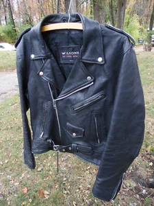 Vtg Wilsons Black Leather Motorcycle Jacket Belted Size Medium? Pistol pocket - Picture 1 of 10