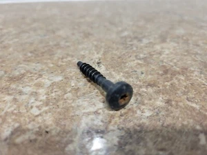 2016 CHEVROLET TRAVERSE AIR FILTER TOP LID SCREW - Bild 1 von 2