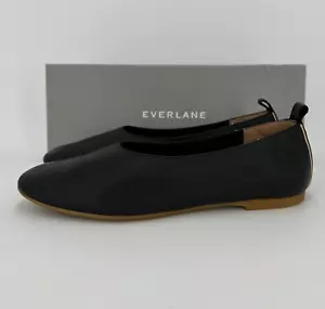 Guante de día Everlane The Italian de cuero plano en negro talla 7,5 para mujer carrera - Imagen 1 de 5