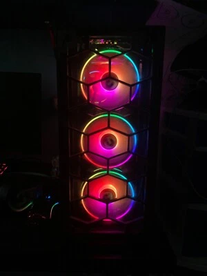 PC para juegos personalizada (240 GB SSD, disco duro de 2 TB, Intel Core i9 9ª generación, MSI 1660ti) Foto 1 de 4
