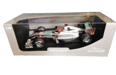 Mercedes GP Petronas F1 Showcar 2010 M.SCHUMACHER MINICHAMPS 150100073 Scala - Immagine 1 di 4