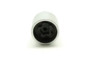TMAX 527 Wheel Screw Removal Key Anti-Theft Lugnut Socket S3056 for VW AUDI VAG - Picture 1 of 3
