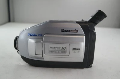 Videocámara Panasonic PV-L353D Palmcorder VHS-C funciona necesita NUEVO BAT Foto 1 de 4