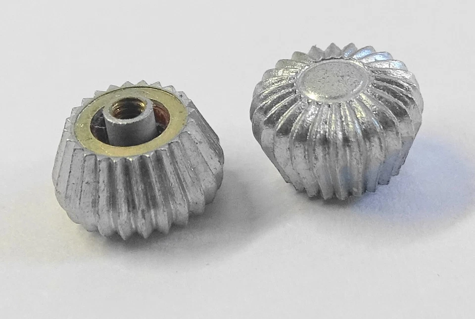 MONTRE COURONNE REMONTOIR MONTRE DE POCHE Ø 7 mm  ACIER GRIS - Photo 1/1