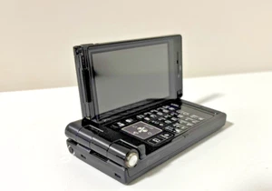 docomo P905i Black FOMA Japanese Flip Phone Keitai Cell phone jp - Picture 1 of 13