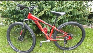 Trek MTB, Marlin 5, rot, super-Zustand - Bild 1 von 2