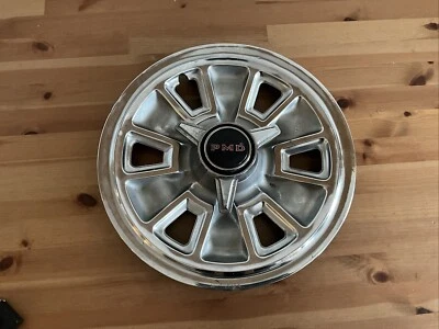 1 Cubierta de rueda giratoria Pontiac GTO Bonneville Firebird Tempest 14" usada 67 Foto 1 de 4