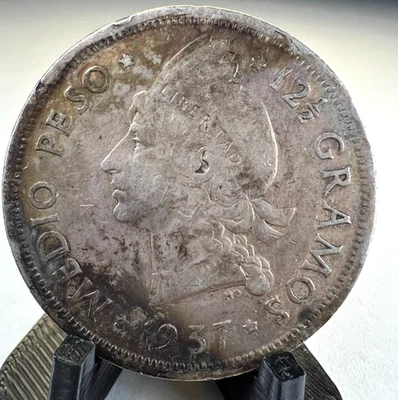 República Dominicana 1937 1/2 medio peso medio KM# 21, plata, ASW: 0,3617 oz Foto 1 de 3