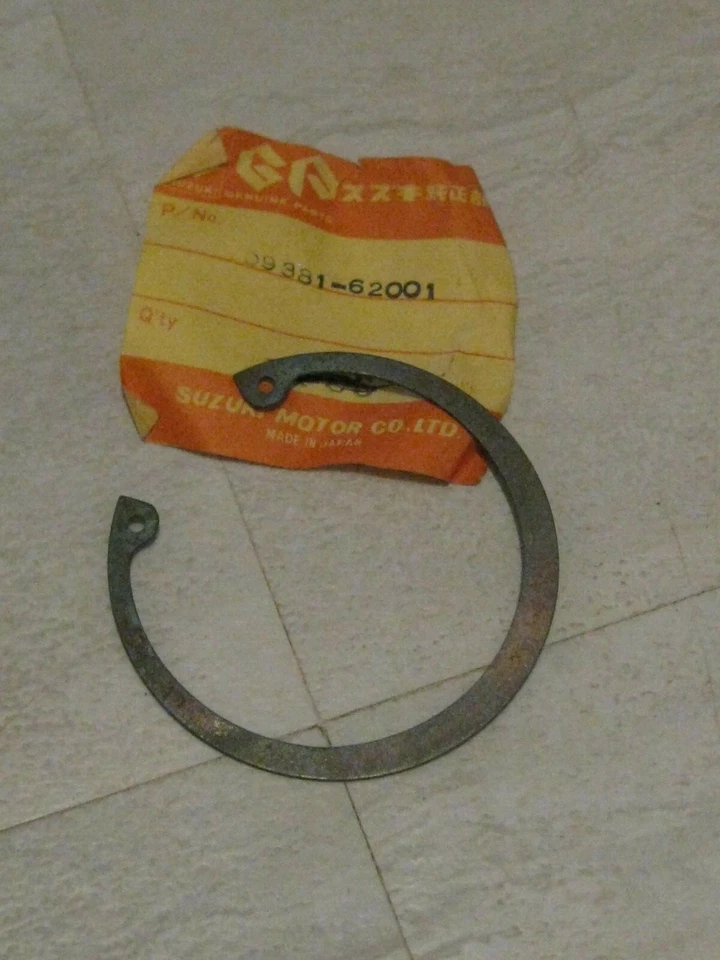 CIGÜEÑAL SUZUKI T500 COBRA/T500/GT500 CIRCLIP ¡NUEVO! Foto 1 de 1