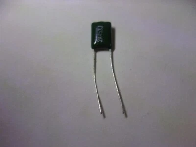 Condensador de película verde poliéster 2A453J (5 piezas) Foto 1 de 3