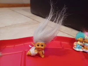 VINTAGE RUSS CRAWLING BABY TROLL OUTFIT PASTEL BLUE HAIR 4" Long Bib Diaper - Picture 1 of 4
