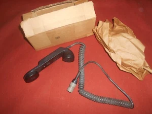 U.S.ARMY : HANDSET H-189/GR PRC-25, PRC-77, RT-524, Vietnam era 'never used' - Picture 1 of 20