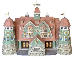 Department 56 Seasons Bay Grandview Shores Hotel #53300 First Edition Lighted R4 - Picture 1 of 9