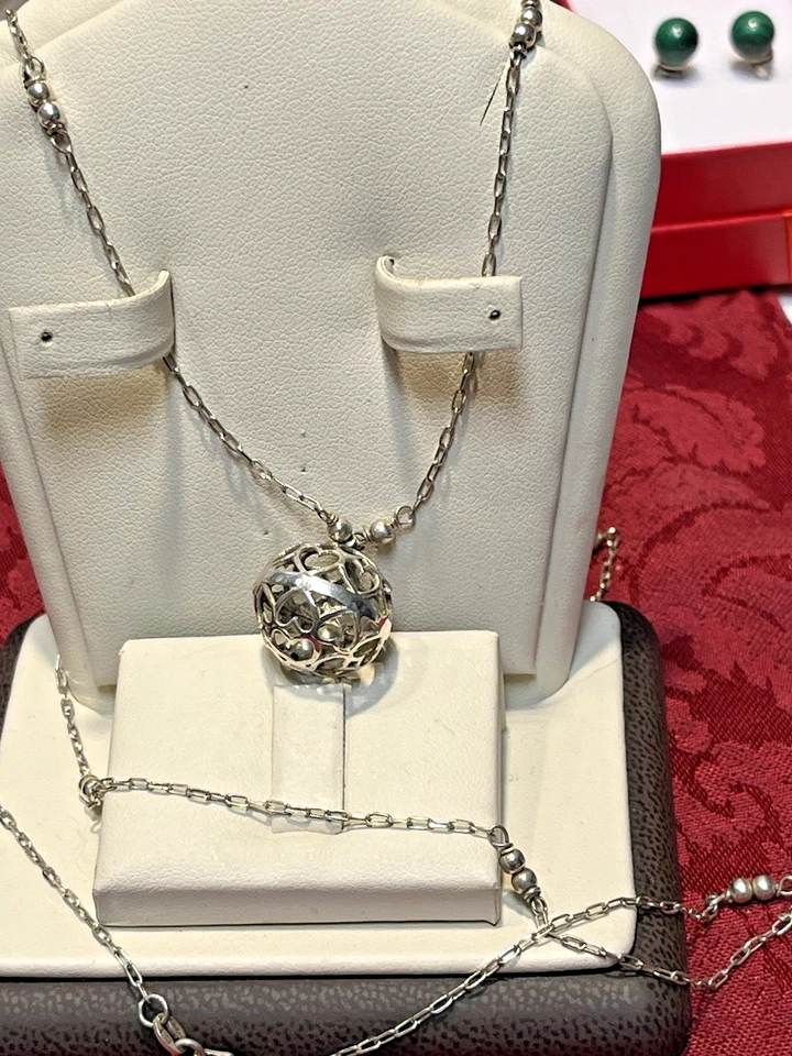 Vtg Sterling Silver 925 Italy Jingle Sphere OpenArt Pendant Necklace & Cable Ch - Image 1 of 4