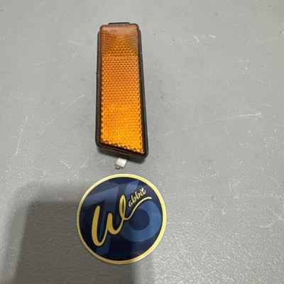 Marcador de luz de para-choque dianteiro esquerdo 94-98 VW Volkswagen Jetta Golf 1HM 945 119 - Imagem 1 de 4