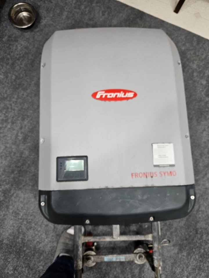 Inversor de energía solar 3 fases, 15.000 W Foto 1 de 4