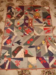 ANTIQUE TEXAS CIVIL WAR ERA CRAZY QUILT CHILD APPLIQUE FLOWERS ANIMALS WOOL - Picture 1 of 9