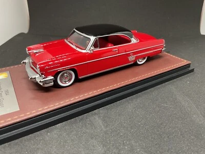Lincoln Capri 1954 2 puertas HT por GLM escala 1/43 negro sobre rojo limitado a 50 unidades Foto 1 de 2