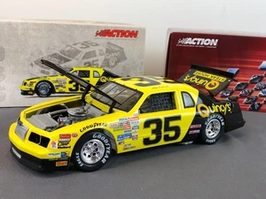 NIB Action 1:24 Diecast ALAN KULWICKI #35 QUINCY'S STEAK HOUSE 1986 Thunderbird - Picture 1 of 22