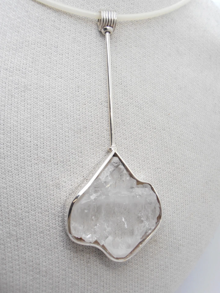 Ciondolo in Argento 925 con Quarzo naturale e Girocollo trasparente - Immagine 1 di 4