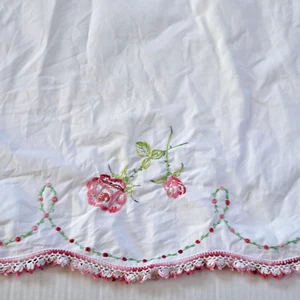 Embroidered Pillowcase Set with Crochet Border Pink, Green Roses Floral - Picture 1 of 8