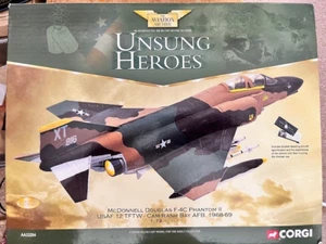 Corgi Aviation 1:72 McDonnell Douglas F-4C Phantom II, Cam Ranh Bay, AA33204 MIB - Picture 1 of 8