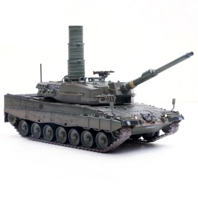 1/72 Leopard 2A4 Battle Tank Model Diecast Military Vehicle Toy for Boys Kids - Image 1 of 4
