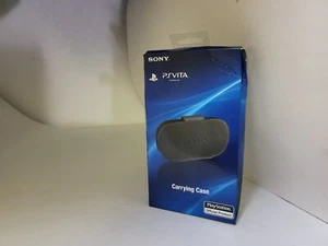 NEU MIT FALTIGER BOX OEM OFFIZIELLE SONY PS VITA PSVITA TRAGETASCHE PCH-Z0C1 #M36 - Bild 1 von 9