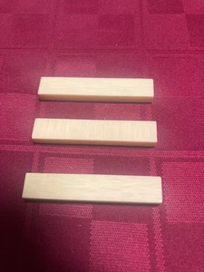3 Knochen Rohling Gitarrenmuttern ungebleicht - Bild 1 von 4