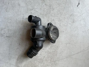 2008-2014 AUDI A4 B8 2.0TDI CAG ENGINE - THERMOSTAT 03L121111AD - Picture 1 of 6