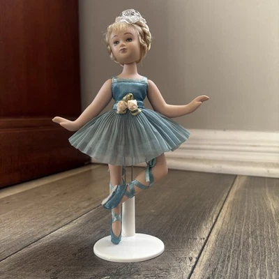 VINTAGE "Victorian Beauty"  Porcelain Ballerina 8" Doll  Collectable  DOLGENCORP - Image 1 of 4