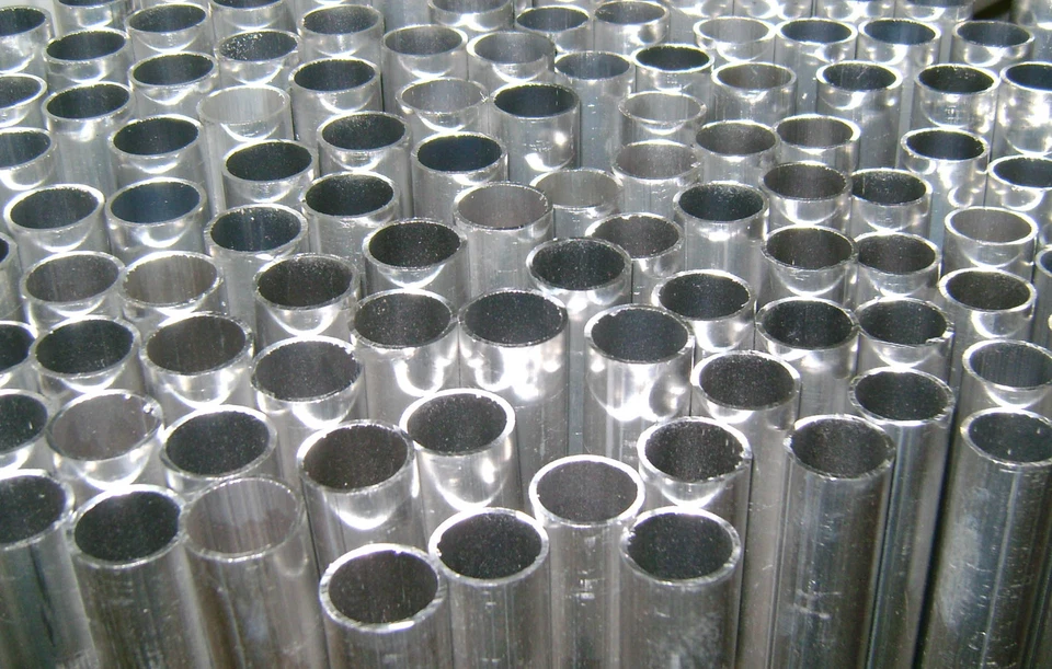 Aluminum Round Tubing - 1" OD x .050" x 48" Long NEW - Image 1 of 1