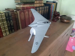Horton Ho 229 Jet Nazi Top Secret Plane WW2 Flugzeug Massives Detailmodell. - Bild 1 von 10