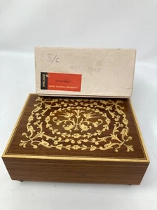 Vintage Reuge Music Box ~ Italy ~ Plays Isola di Capri - Picture 1 of 6