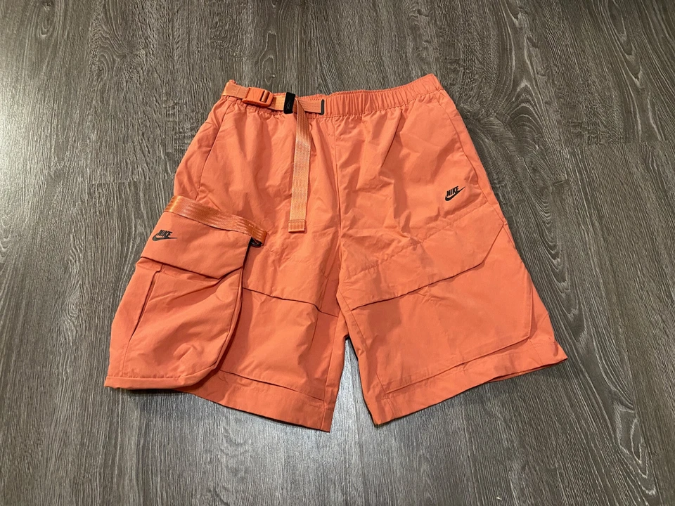 Nike Sportswear Tech Pack Woven Unlined Cargo Shorts DM5592-827 Mens Size Medium