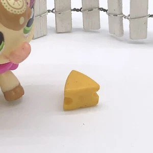 Littlest Pet Shop Lps Little Cheese Fetta Accessorio LPSA Gatto Cane - Foto 1 di 1