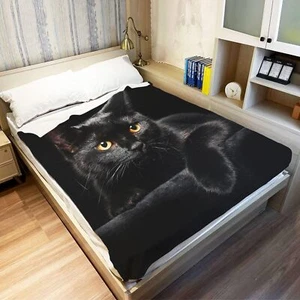 Schwarze Katze große Augen Überwurf Decke Fleece modern Deko weich warm leicht - Bild 1 von 8