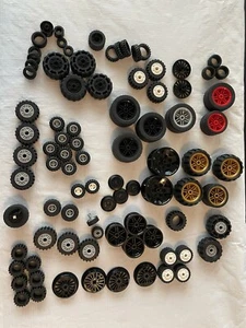 Huge Lego Lot Wheels Tires Technic City Police - 88 Pieces! - Picture 1 of 7