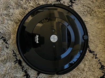 iRobot Roomba E5 Saugroboter, Schwarz - Bild 1 von 4