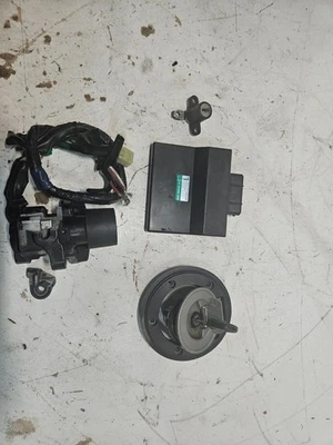 Yamaha MT-07 – Zündschloss-Satz / Schlosssatz (2018–2020) - Bild 1 von 4