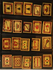 VINTAGE SAFETY MATCHBOX LABELS INDIA LOT OF 20 DAMP PROOF SPECIAL QUALITY - Foto 1 di 3