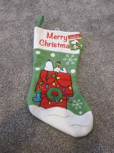 Peanuts Snoopy Weihnachtsstrumpf Woodstock Hundehütte neu mit Etikett sehr schön - Bild 1 von 5