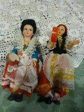 lot  poupées folkloriques anciennes, italie ,corps,visage  feutre regard en coin