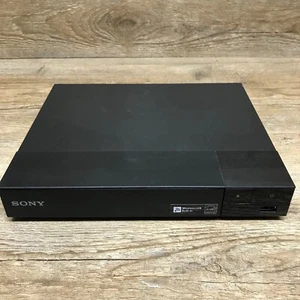 Sony Streaming Blu-ray Disc Player mit integriertem WLAN BDP-S3700 getestet/funktionstüchtig - Bild 1 von 12