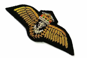 ROYAL NAVY Flotta BRACCIO AEREO LINGOTTO FILO PILOTI ALA REGINA CORONA NUOVO - Foto 1 di 2