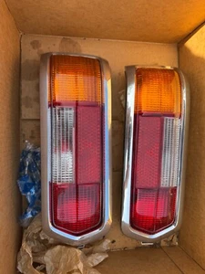 W108 W109 Mercedes-Benz OEM Left Right Brake Taillight Light SET , ONS NEW - Picture 1 of 2